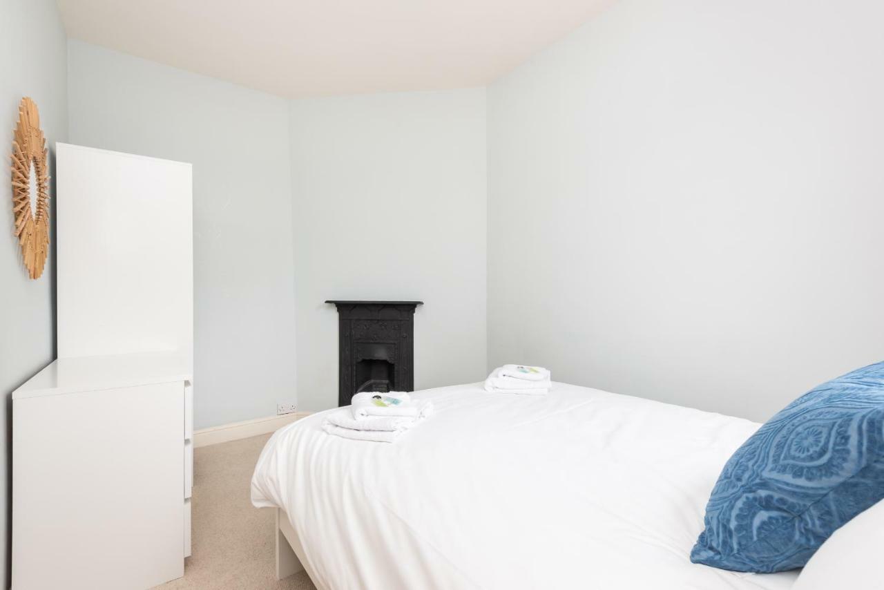 Charming Base For 5 Near Bishy Rd Pass The Keys Apartment York Exterior photo